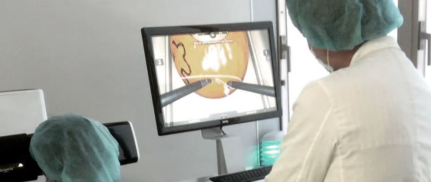 Robotic Surgery Training in Japan - IoT ONE Case Study