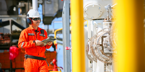  Improving Productivity and Efficiency in the Energy Industry with IoT - IoT ONE Case Study